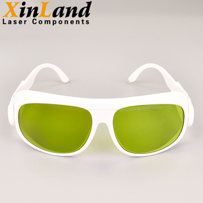 óculos de proteção protetores do laser da lente verde dos vidros de segurança OD4+ do laser da fibra 1070nm VLT60% para 190~450nm e 800~1100nm