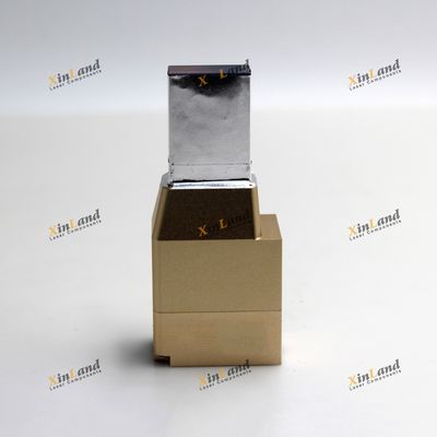 2400W 808nm 1064nm 755nm 940nm Barras de Diodo a Laser empilhadas Cone de Luz de Fila Dupla Integrado para Máquina de Eliminação de Pel Laser